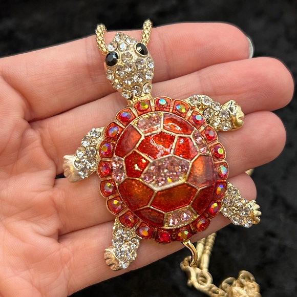 Betsey Johnson Red Rhinestone Turtle Pendant Necklace/Brooch - Picture 4 of 6